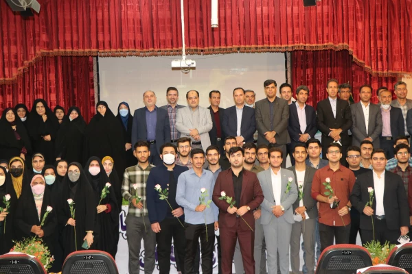 آیین استقبال از نو دانشجو معلمان دانشگاه فرهنگیان فارس برگزار شد

 2