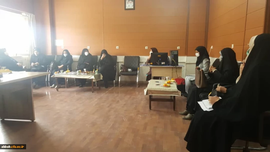 برگزاری کارگاه تخصصی «آشنایی با نحوه بارگذاری مدارک در سامانه گلستان جهت اخذ پژوهانه و تشویقی مقالات» به مناسبت هفته پژوهش در پردیس شهید باهنرفارس 8