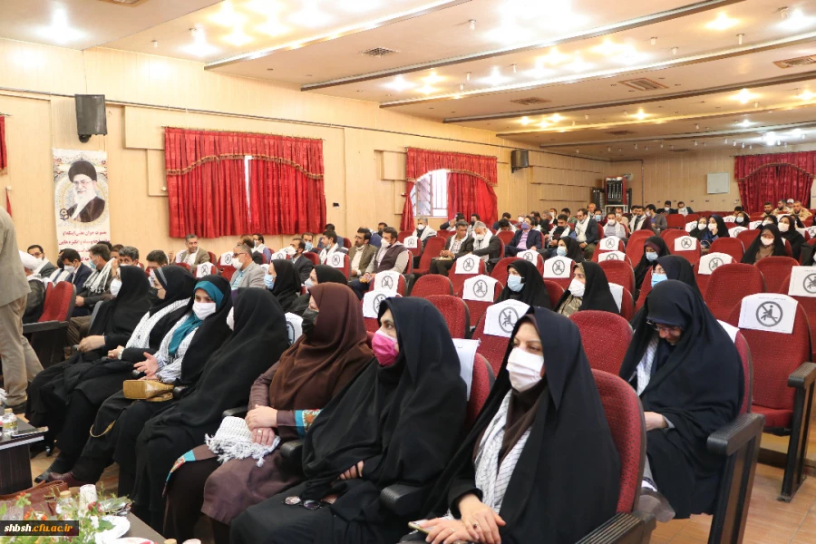 برگزاری مراسم بزرگداشت هفته بسیج در پردیس شهیدباهنرفارس 6