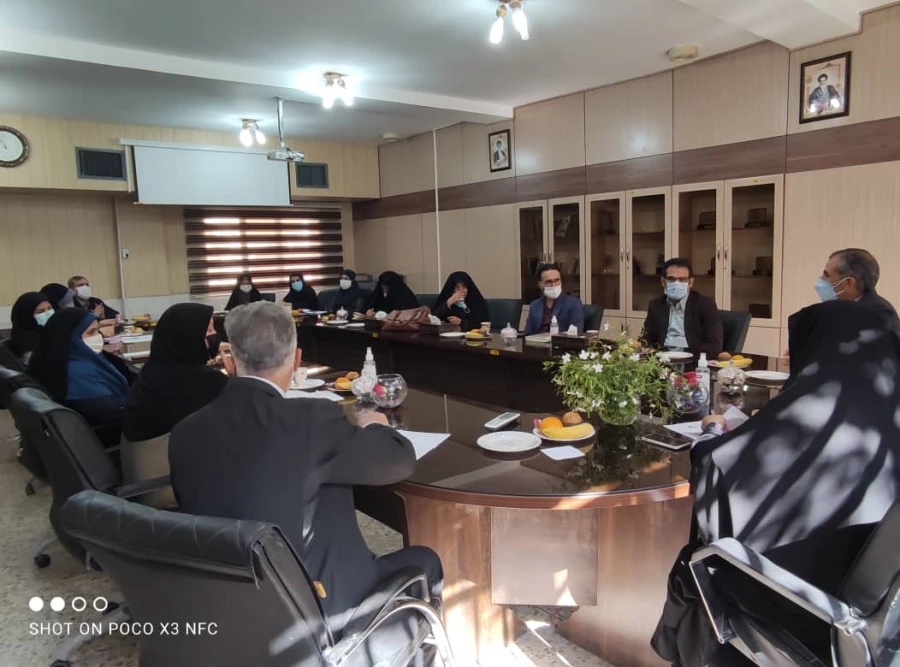 برگزاری جلسه شورای انضباطی بدوی و جلسه ی توجیهی با هدف آشنایی دانشجویان با آیین نامه و شیوه نامه انضباطی در پردیس شهید باهنر 5