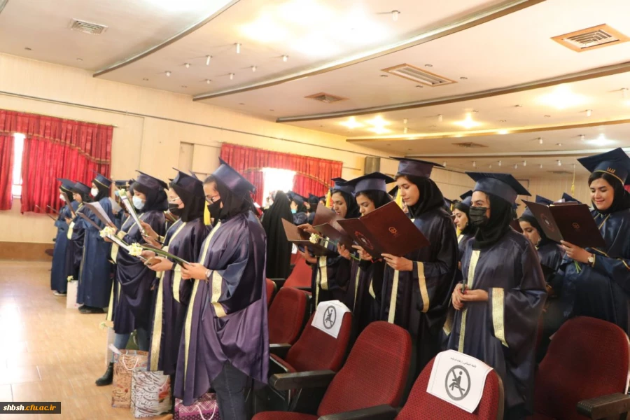 مراسم دانش آموختگی ورودی های 95 و 96 پردیس شهید باهنر فارس برگزار شد 10