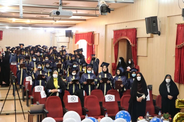 مراسم دانش آموختگی ورودی های 95 و 96 پردیس شهید باهنر فارس برگزار شد 14
