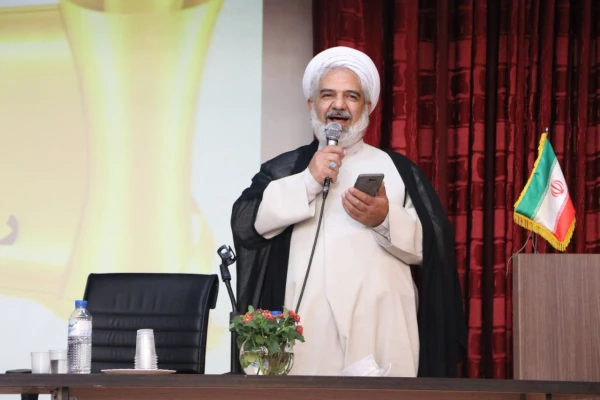 مراسم دانش آموختگی ورودی های 95 و 96 پردیس شهید باهنر فارس برگزار شد 18