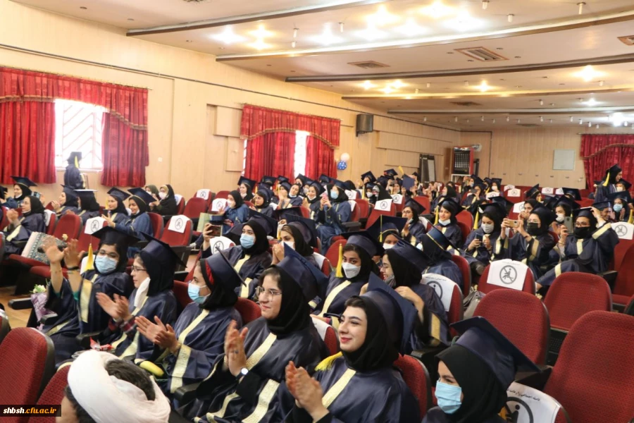 مراسم دانش آموختگی ورودی های 95 و 96 پردیس شهید باهنر فارس برگزار شد 25