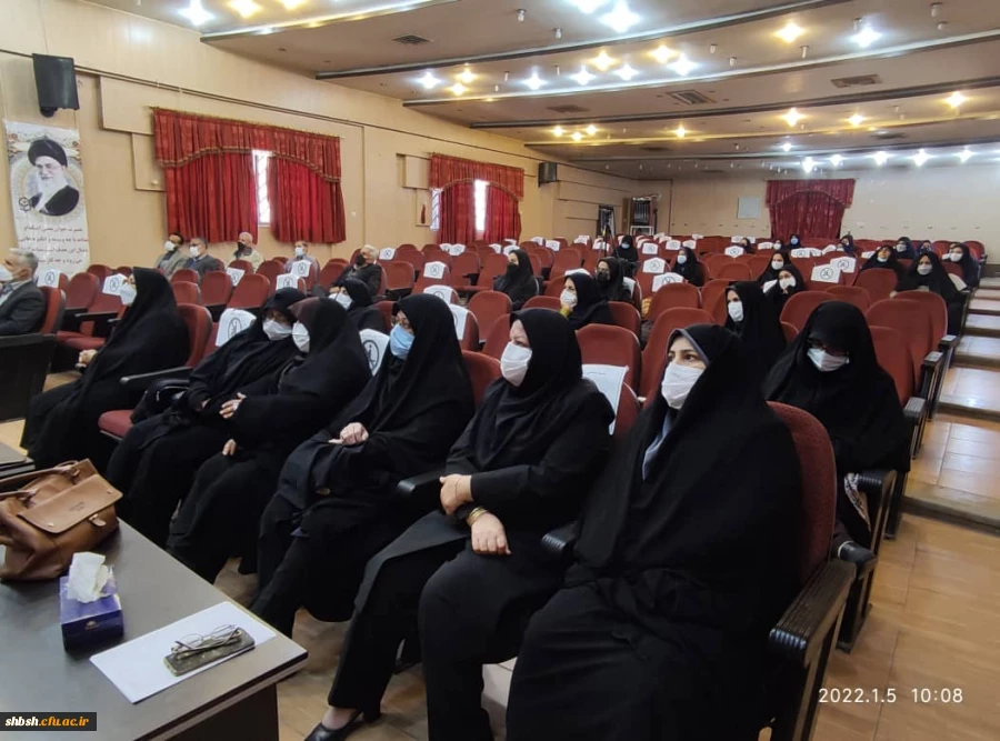 برگزاری مراسم شهادت حضرت فاطمه زهرا(سلام الله علیها) و گرامی داشت سردار شهید حاج قاسم سلیمانی در سالن اجتماعات پردیس شهید باهنرفارس 6