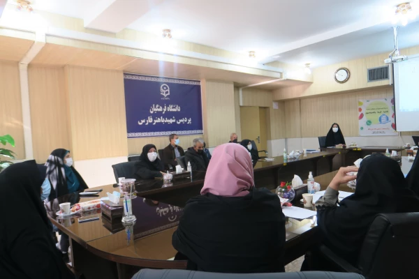 برگزاری جلسه آموزشی ویژه کارکنان پردیس شهید باهنر در خصوص شعار امسال بسیج ملی تغذیه با عنوان "تغذیه، کرونا و واکسیناسیون" 6