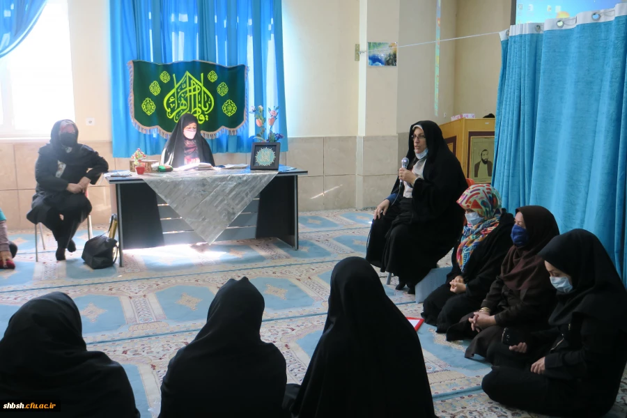 برگزاری مراسم جشن میلاد و همچنین نشست تخصصی تکریم زن و خانواده 2