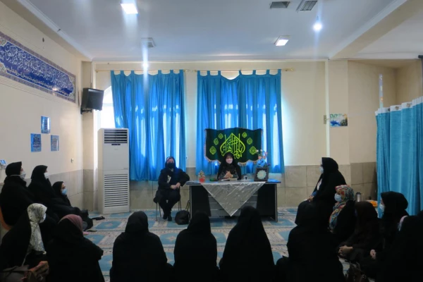 برگزاری مراسم جشن میلاد و همچنین نشست تخصصی تکریم زن و خانواده 2