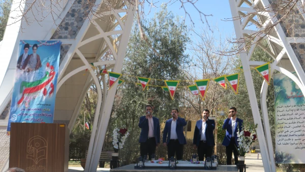 برگزاری جشن پیروزی انقلاب اسلامی در پردیس شهید باهنر فارس 5