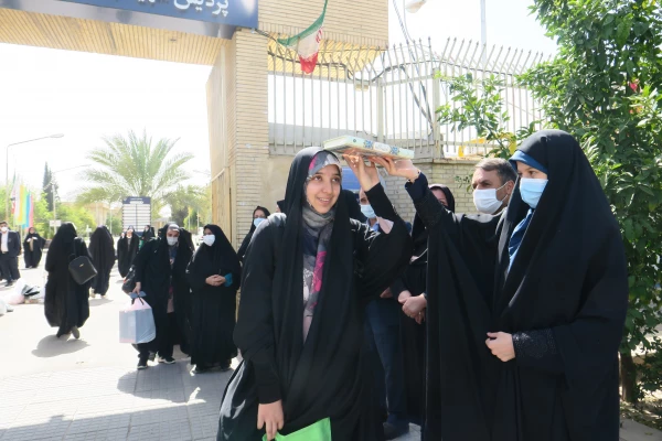 اعزام کاروان دانشجومعلمان دختر دانشگاه فرهنگیان استان فارس به راهیان نور 7