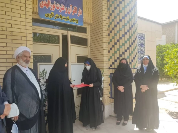 افتتاح دارالقرآن کریم و اتاق کانون ها و تشکل های پردیس شهید باهنر شیراز  4