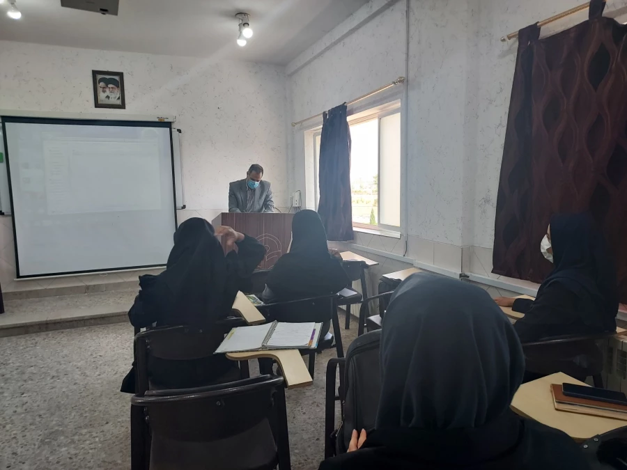 برگزاری کلاس های مقطع کارشناسی ارشد و کارشناسی رشته آموزش ابتدایی در پردیس شهید باهنر  7