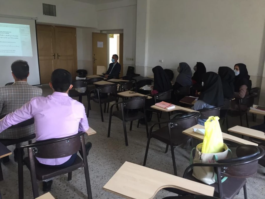 برگزاری کلاس های مقطع کارشناسی ارشد و کارشناسی رشته آموزش ابتدایی در پردیس شهید باهنر  9