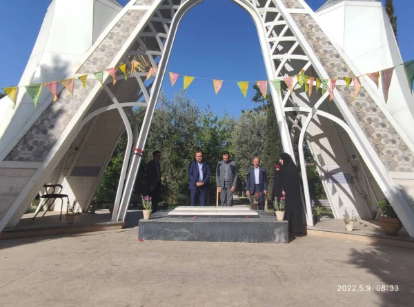 بازدید آقای دکتر محمدپورمشاور آقای دکتر محمدی معاونت فرهنگی و اجتماعی دانشگاه فرهنگیان کشور و خانم مؤمنیان ناظر کشوری بر فعالیت های فرهنگی در پردیس شهید باهنر 3