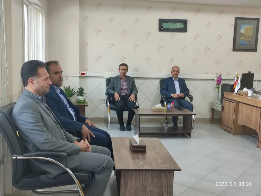 بازدید آقای دکتر محمدپورمشاور آقای دکتر محمدی معاونت فرهنگی و اجتماعی دانشگاه فرهنگیان کشور و خانم مؤمنیان ناظر کشوری بر فعالیت های فرهنگی در پردیس شهید باهنر 4