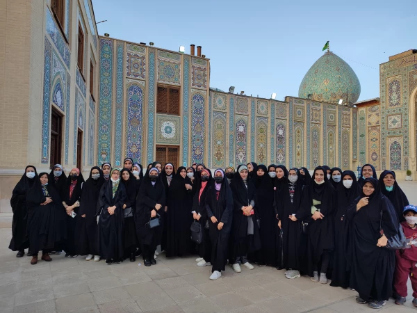 برنامه حرم شاهچراغ (علیه السلام) در ماه مبارک رمضان به همت دفتر نهاد رهبری پردیس شهیدباهنرفارس 2