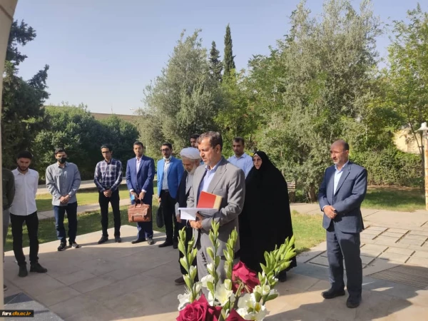 نشست صمیمانه سرپرست دانشگاه فرهنگیان استان فارس با دانشجویان عضو تشکل های دانشجویی پردیس ها و مراکز استان فارس 8