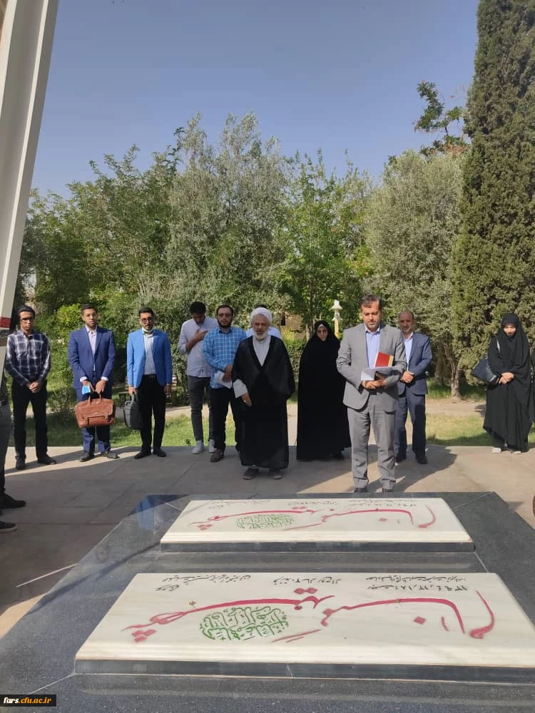 نشست صمیمانه سرپرست دانشگاه فرهنگیان استان فارس با دانشجویان عضو تشکل های دانشجویی پردیس ها و مراکز استان فارس 9