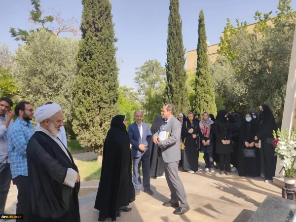 نشست صمیمانه سرپرست دانشگاه فرهنگیان استان فارس با دانشجویان عضو تشکل های دانشجویی پردیس ها و مراکز استان فارس 10