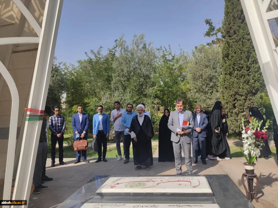 نشست صمیمانه سرپرست دانشگاه فرهنگیان استان فارس با دانشجویان عضو تشکل های دانشجویی پردیس ها و مراکز استان فارس 14