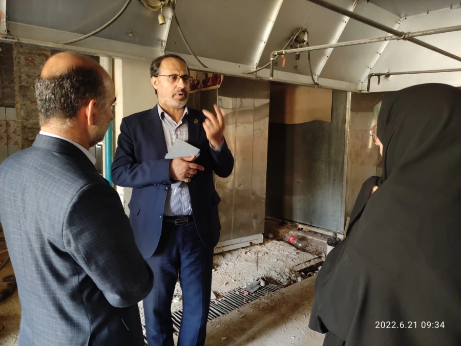بازدید آقای دکتر میر یونسی مدیر کل محترم پشتیبانی و رفاه کارکنان در دانشگاه فرهنگیان سازمان مرکزی و آقای دکتر زارع شیبانی سرپرست امور پردیس های دانشگاه فرهنگیان استان فارس از میزان پیشرفت تعمیرات مجموعه سلف سرویس و آشپزخانه پردیس شهیدباهنر  10