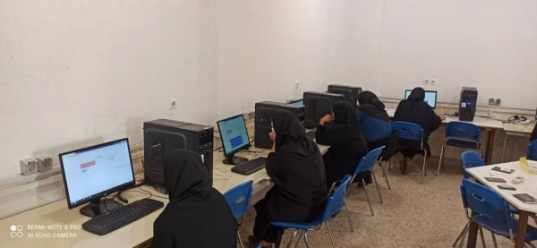 آزمون جامع مهارت آموزان سری پنجم مشمولان قانون تعیین تکلیف وزارت آموزش و پرورش در روز سوم مورخ ۲تیرماه ۱۴۰۱  4