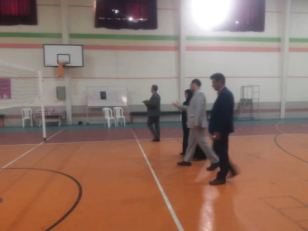 بازدید دکتر صحرایی سرپرست دانشگاه فرهنگیان با همراهی دکتر زارع شیبانی، سرپرست مدیریت امور پردیس های فارس، حجت الاسلام والمسلمین جعفری مسؤول دفتر نهاد نمایندگی مقام معظم رهبری در دانشگاه فرهنگیان فارس و رؤسای پردیسها و مراکز در روز جمعه سوم تیرماه ۱۴۰۱ از 