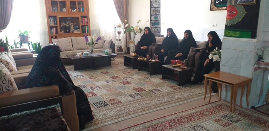 دیدار با مادر شهید حسینی کیا به مناسبت دهه اول محرم 3