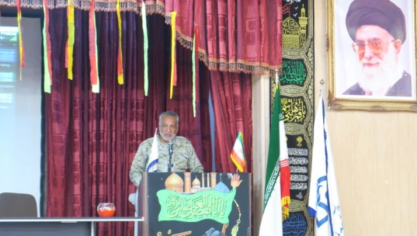 برگزاری سومین شب شعر عاشورایی در پردیس شهید باهنر فارس 7