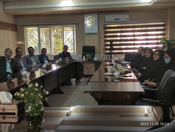 برگزاری نشست علمی تخصصی (استانی) نقد وبررسی برنامه درسی کارورزی 4