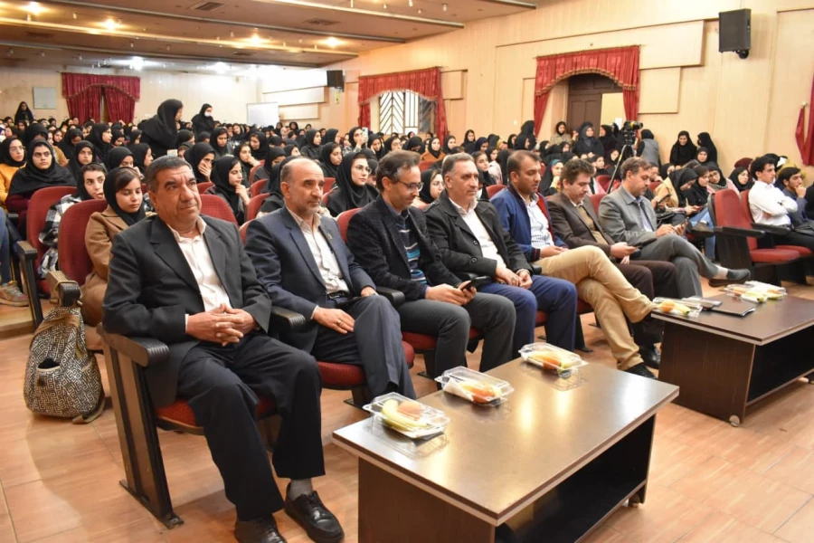 مراسم جشن روز دانشجو در پردیس شهید باهنر شیراز با حضور پر شور دانشجویان  5