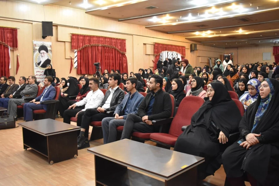 مراسم جشن روز دانشجو در پردیس شهید باهنر شیراز با حضور پر شور دانشجویان  9