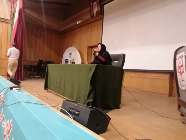 نشست توجیهی شورای انضباطی و قوانین و مقررات آموزشی دانشجویان پردیس و مراکز خواهران استان فارس 15