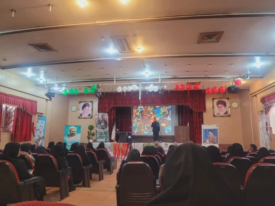 یادواره سومین سالگرد شهادت سرداردلها سپهبد حاج قاسم سلیمانی در پردیس شهیدباهنر 4