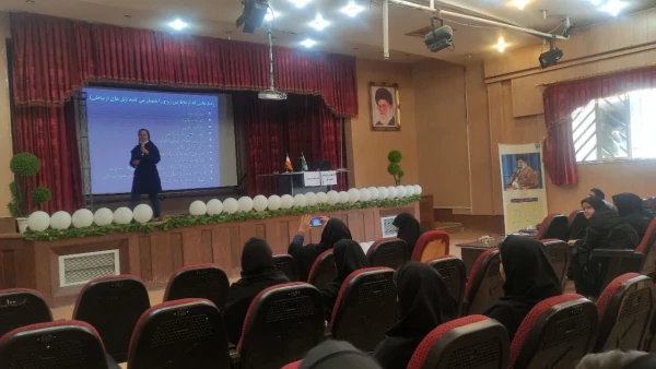 برگزاری کارگاه خانواده جوان و شاد 6