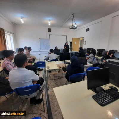 جلسه نشست صمیمانه با دانشجویان کارشناسی ارشد