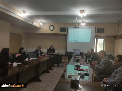 برگزاری جلسه تحصیلات تکمیلی در پردیس شهید باهنر