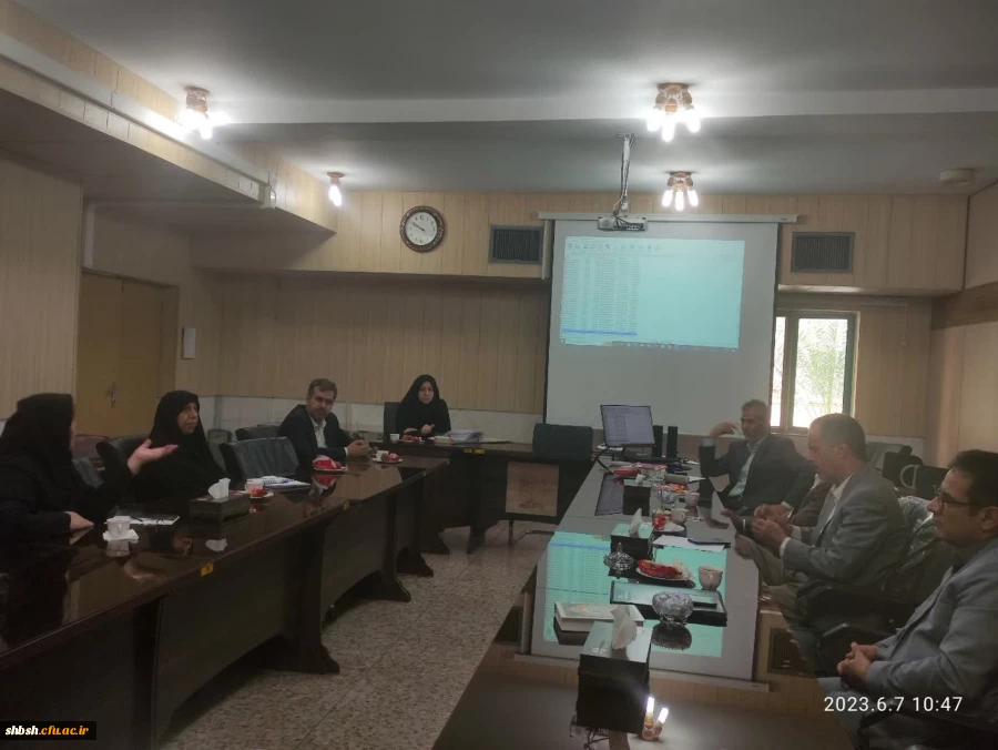 برگزاری جلسه تحصیلات تکمیلی در پردیس شهید باهنر 2