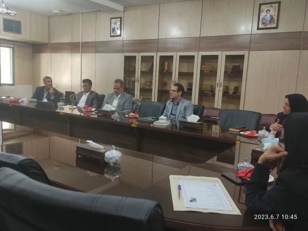 برگزاری جلسه تحصیلات تکمیلی در پردیس شهید باهنر 4