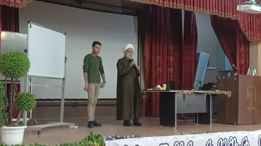 طرح آموزشی،تربیتی و فرهنگی ″معراج″ دانشگاه فرهنگیان استان فارس با محوریت نماز 
 2