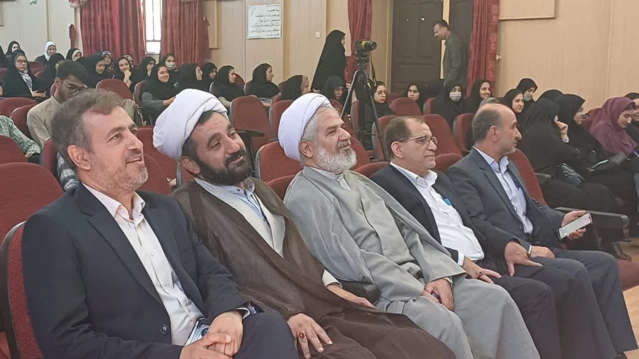 طرح آموزشی،تربیتی و فرهنگی ″معراج″ دانشگاه فرهنگیان استان فارس با محوریت نماز 
 9