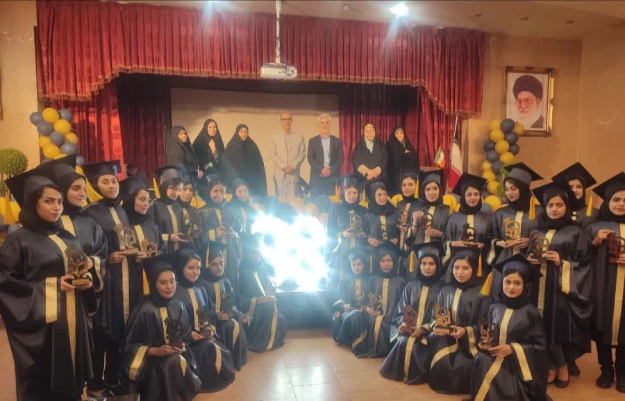 جشن عید سعید غدیر و  آیین دانش آموختگی دانشجومعلمان ورودی ۹۸ پردیس شهید باهنر فارس برگزار شد 3