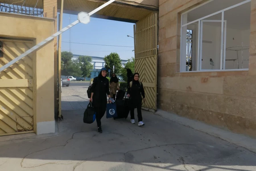 مراسم استقبال از افتخار آفرینان  تیم های اعزامی پردیس شهید باهنر فارس به ششمین المپیاد همگانی وزارت علوم _ اراک تابستان ۱۴۰۲ 4