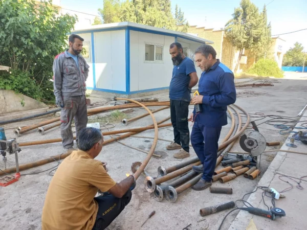 انجام عملیات ترمیم و لوله گزاری چاه عمیق پردیس شهید باهنر فارس  ۲۱ تیرماه ۱۴۰۲ 4