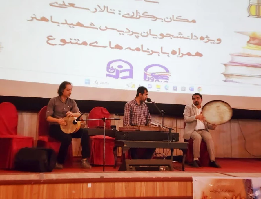 مراسم گرامیداشت روز دانشجو ویژه دانشجومعلمان پردیس شهید باهنر فارس با حضور معاون استاندار 6