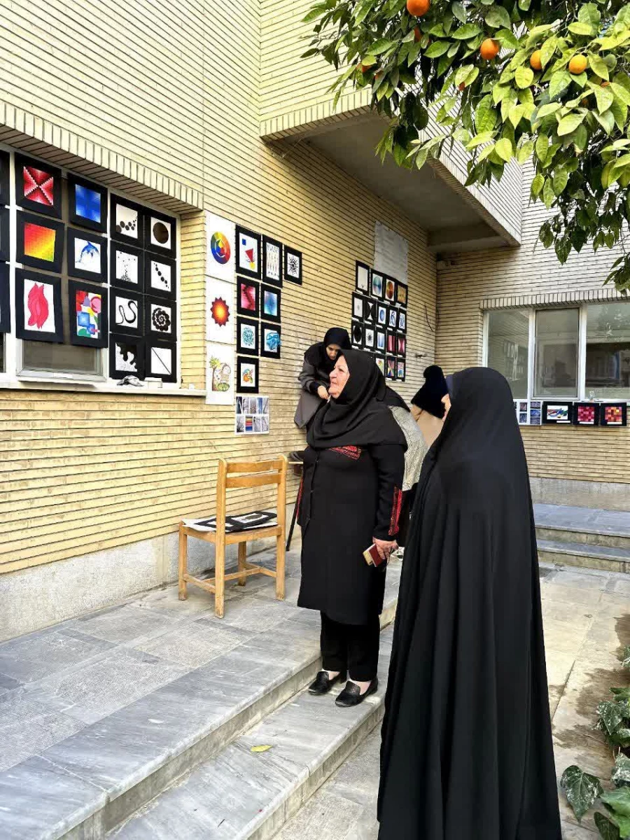 برگزاری ژوژمان مبانی هنرهای بصری دانشجومعلمان رشته هنرهای تجسمی پردیس شهید باهنر فارس 9