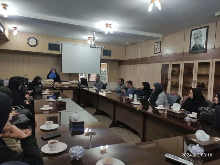 برگزاری جلسه توجیهی و آزمون پودمان دوم سری هشتم مهارت آموزان ماده 28 در پردیس شهید باهنر فارس  5