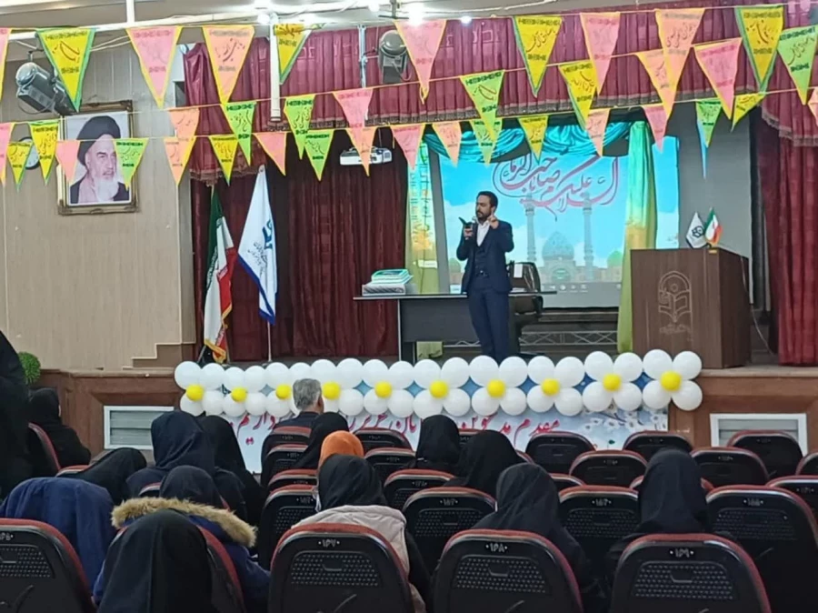 جشن میلاد امام زمان عجل الله تعالی فرجه الشریف در پردیس شهید باهنر برگزار شد 5