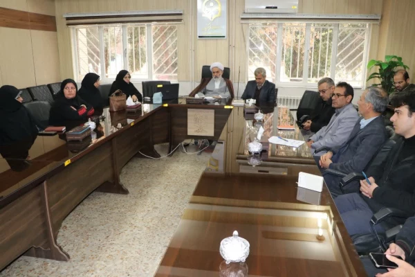 حجة الاسلام و المسلمین حسین طائب
مشاور عالی فرمانده کل سپاه و ریاست سابق اطلاعات سپاه 2