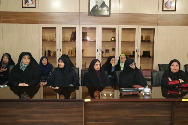 حجة الاسلام و المسلمین حسین طائب
مشاور عالی فرمانده کل سپاه و ریاست سابق اطلاعات سپاه 3